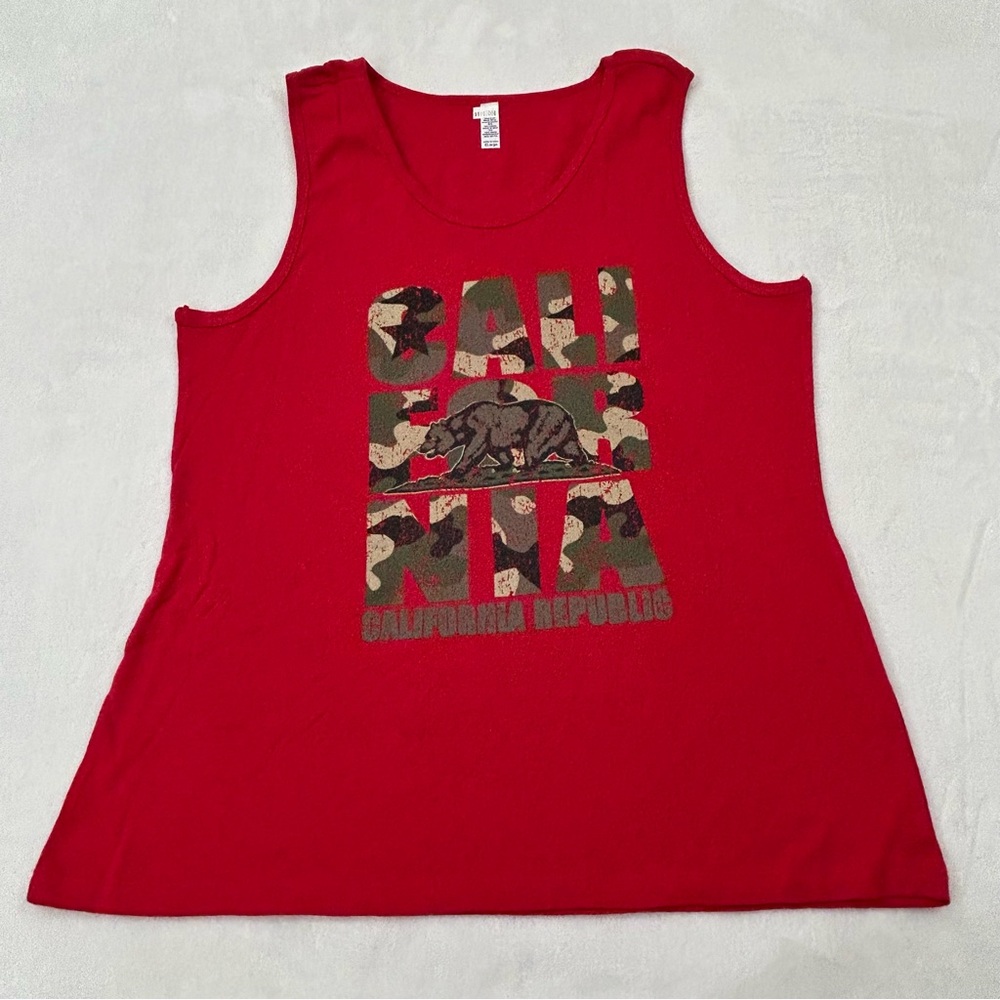 California Republic Military Army Camo Graphic Red Tank Top Beach Shirt Men’s L